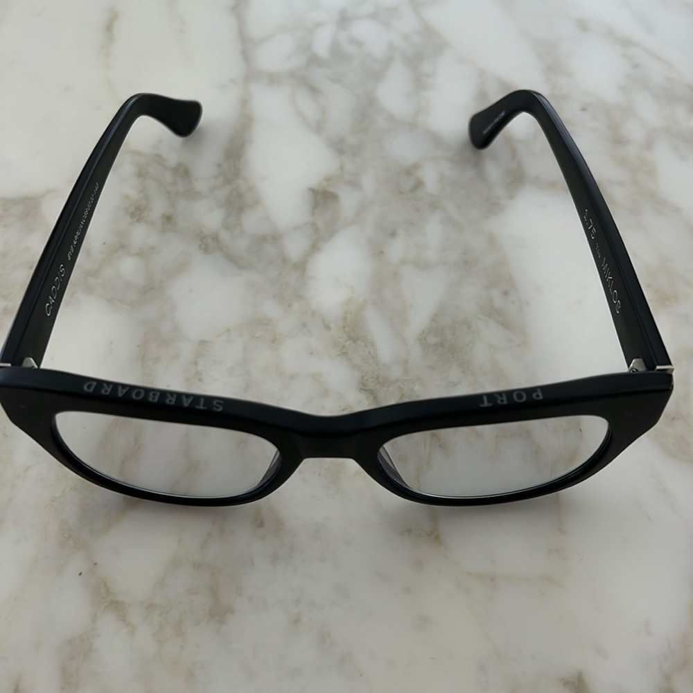 Caddis Myklos Readers